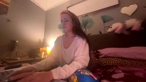 vaua089 online show from November 4, 2025, 1:27 am