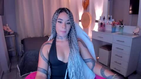 Vayolett Bass online show from January 17, 2026, 5:27 pm