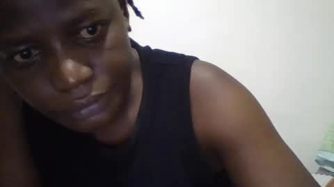 Snapshot of vee_tommy chatting on June 21, 2026, 1:41 am Vee tommy online show from June 21, 2026, 1:41 am