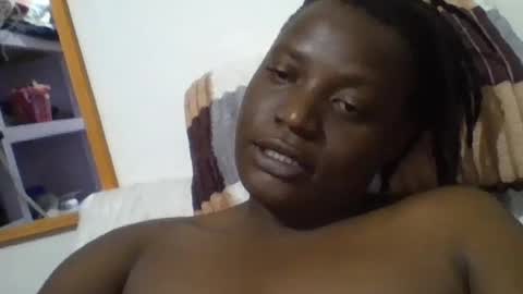 Snapshot of vee_tommy chatting on July 3, 2026, 4:19 am Vee tommy online show from July 3, 2026, 4:19 am