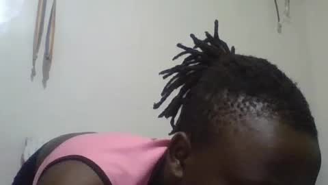 Snapshot of vee_tommy chatting on August 7, 2026, 12:56 am Vee tommy online show from August 7, 2026, 12:56 am