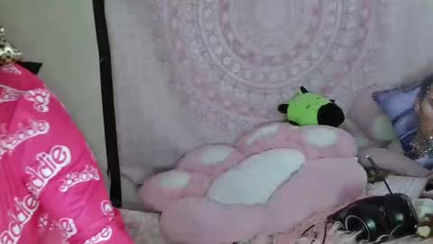 Veronica Lehane online show from February 2, 2025, 3:49 pm