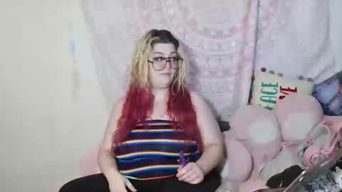 Veronica Lehane online show from June 3, 2026, 5:07 pm