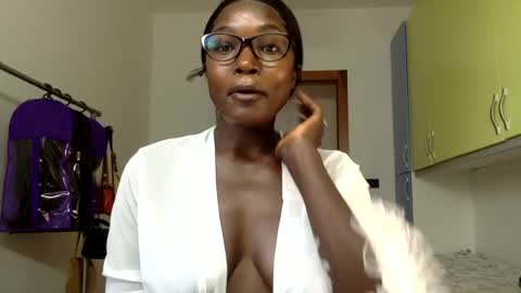 Snapshot of veeroziter chatting on July 15, 2026, 4:56 pm ebony ivanna online show from July 15, 2026, 4:56 pm