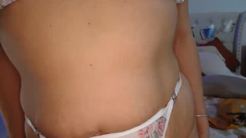 Snapshot of vegas_danielle chatting on September 24, 2025, 8:39 am Vegas Dani online show from September 24, 2025, 8:39 am