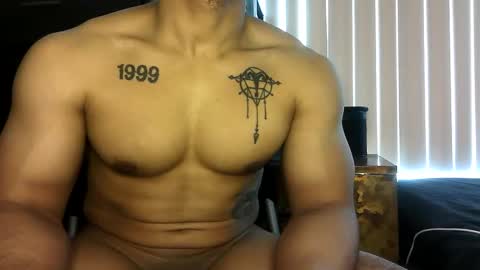 Vegas Love online show from May 8, 2026, 10:04 pm