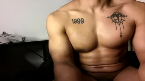 Vegas Love online show from June 14, 2026, 9:22 am