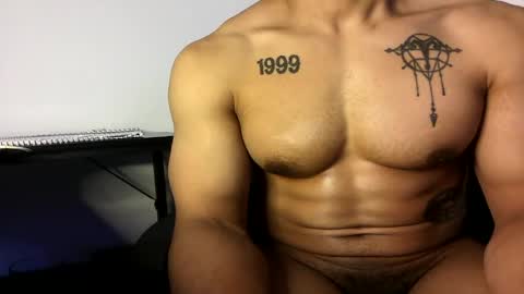 Vegas Love online show from July 7, 2026, 8:35 pm