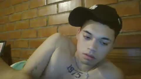 Snapshot of velasmanu1 chatting on October 24, 2025, 12:19 am velasmanu1 online show from October 24, 2025, 12:19 am