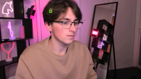 veldi_to online show from December 14, 2025, 10:20 am