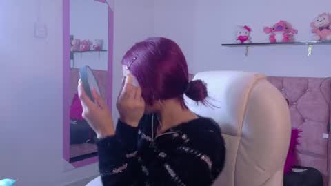 velinahoneyy online show from May 29, 2026, 12:47 pm