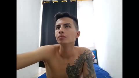 velk_hot1 online show from December 29, 2024, 5:12 pm