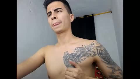 velk_hot1 online show from January 4, 2025, 11:06 pm