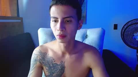velk_hot1 online show from March 16, 2026, 11:58 am
