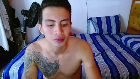 velk_hot1 online show from July 4, 2026, 2:34 pm