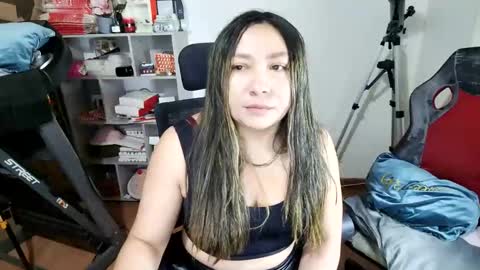Snapshot of vellarossa chatting on May 19, 2026, 5:25 am Im VelaI will be Christmas and New Year with my family December 22 to January 13 I will miss you guys. online show from May 19, 2026, 5:25 am