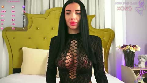 Velma online show from September 19, 2025, 10:10 pm