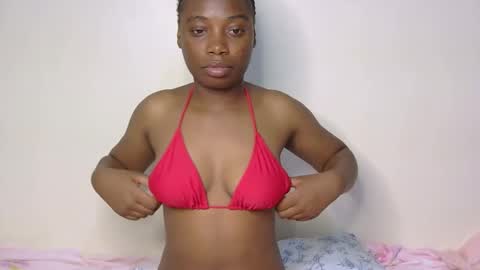 Snapshot of velvet_diva chatting on May 12, 2026, 8:39 pm Diva online show from May 12, 2026, 8:39 pm