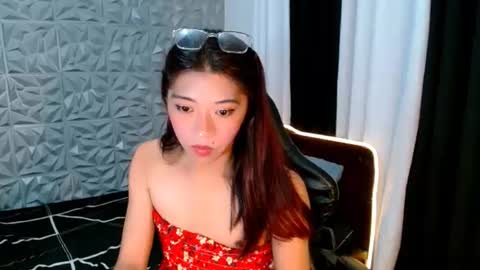 velvet_elise online show from July 14, 2026, 10:21 am