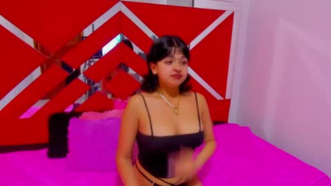 velvet_giirll online show from July 28, 2026, 1:54 pm