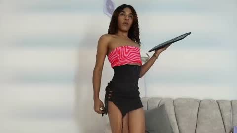 velvet_sex23 online show from July 7, 2026, 8:07 am
