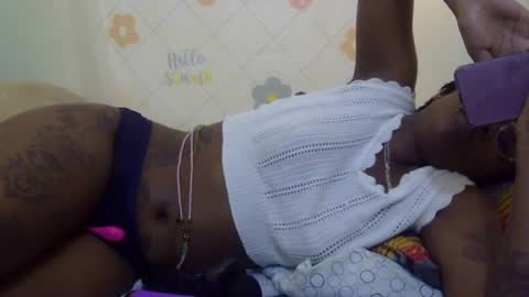 velvet online show from December 13, 2024, 5:27 am