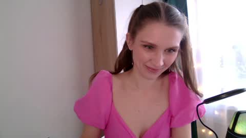 Snapshot of velvetaphrodisiaque chatting on May 9, 2026, 3:50 pm velvetaphrodisiaque online show from May 9, 2026, 3:50 pm