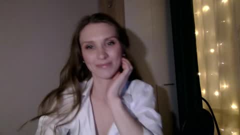 Snapshot of velvetaphrodisiaque chatting on May 15, 2026, 9:22 pm velvetaphrodisiaque online show from May 15, 2026, 9:22 pm