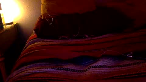 Snapshot of velvetgrind chatting on January 3, 2025, 11:57 am Move me like water. Treat me like fire. online show from January 3, 2025, 11:57 am