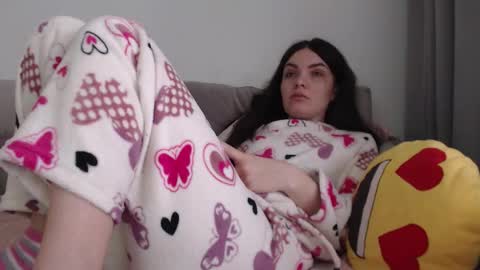 velvetmoon123 online show from February 20, 2026, 6:26 am