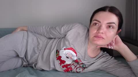 velvetmoon123 online show from February 22, 2026, 6:57 am