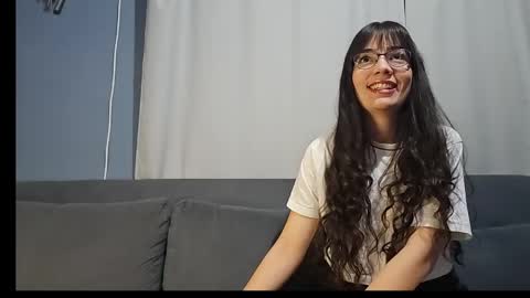 Snapshot of velvetsolez chatting on April 4, 2026, 8:56 am velvetsolez online show from April 4, 2026, 8:56 am