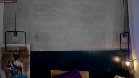 velvettease_ online show from June 7, 2026, 12:31 pm