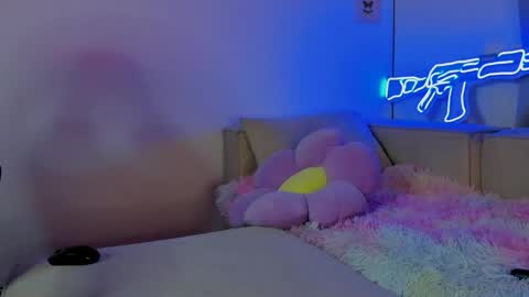 velvetvibes_ online show from May 28, 2026, 2:09 am