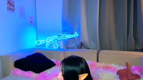 velvetvibes_ online show from June 3, 2026, 3:09 am