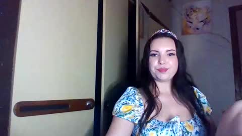 Snapshot of vendi_rassell8855 chatting on April 10, 2026, 6:12 pm vendi rassell8855 online show from April 10, 2026, 6:12 pm