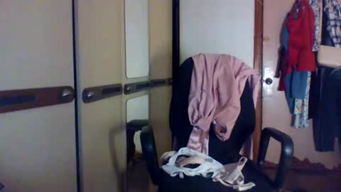 Snapshot of vendi_rassell8855 chatting on May 30, 2026, 11:35 pm vendi rassell8855 online show from May 30, 2026, 11:35 pm