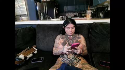 Snapshot of ventressinkbaby chatting on January 5, 2026, 5:27 pm VentressInk online show from January 5, 2026, 5:27 pm