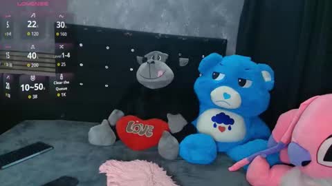 eva online show from April 7, 2026, 10:53 pm