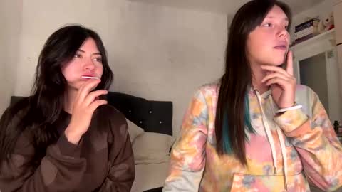 Snapshot of venus_art11 chatting on December 16, 2024, 6:21 am venus_art11 online show from December 16, 2024, 6:21 am