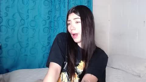 Snapshot of venus_art11 chatting on December 28, 2024, 4:08 am venus_art11 online show from December 28, 2024, 4:08 am