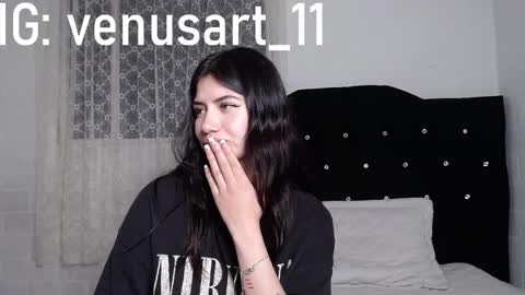 Snapshot of venus_art11 chatting on December 29, 2024, 6:24 am venus_art11 online show from December 29, 2024, 6:24 am