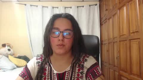 Venus online show from April 3, 2026, 3:37 am