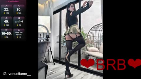 Snapshot of venus_flame chatting on March 27, 2026, 11:32 am VENUS online show from March 27, 2026, 11:32 am