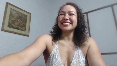 venus_lov online show from November 10, 2025, 10:36 am