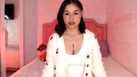 Snapshot of venus_megan chatting on September 26, 2025, 7:51 pm emily independent account MY conextion 1100 GTM to 17hr GTM online show from September 26, 2025, 7:51 pm