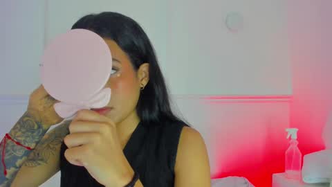 venus_nite online show from September 12, 2025, 12:16 pm