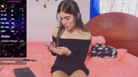 Andrea online show from January 18, 2025, 7:48 pm