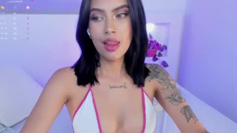 Snapshot of venusevans1 chatting on February 26, 2025, 2:15 am Venus Evans online show from February 26, 2025, 2:15 am