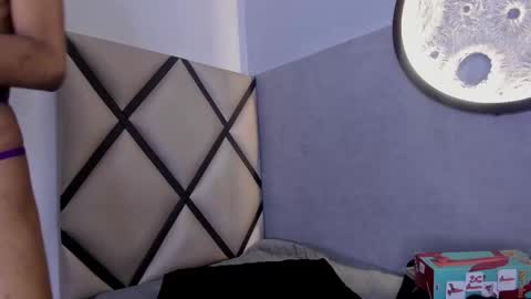 Snapshot of venuss_03 chatting on February 5, 2026, 3:33 am venuss_03 online show from February 5, 2026, 3:33 am